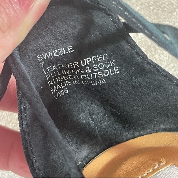 Steve Madden Black Ankle Lace Women’s Size 7 - Picture 5 of 5